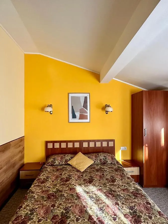 Hotel Leo Lviv